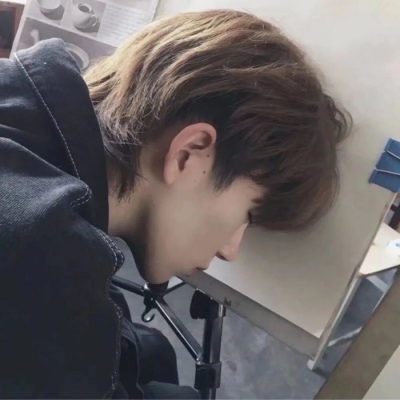 2025男生真人头像