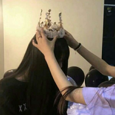 2025流行闺蜜头像一对两张高清图片