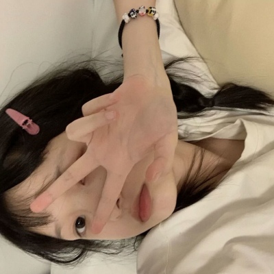 2025最火女生头像真人可爱高清图片