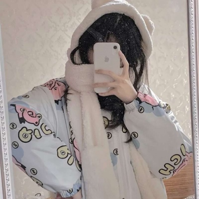 2025年最火女生高清头像图片
