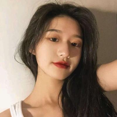 头像女生图片2025真人