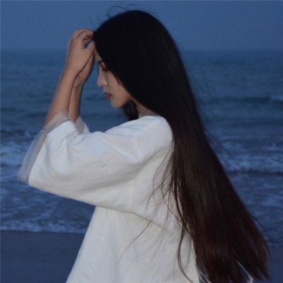 qq头像2025年女生