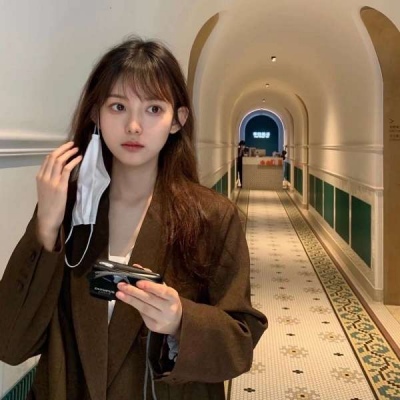2025年最火爆的真人情侣头像