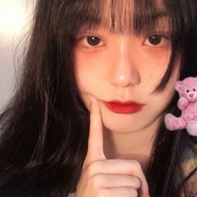 个性满满的女生专属微信真人头像