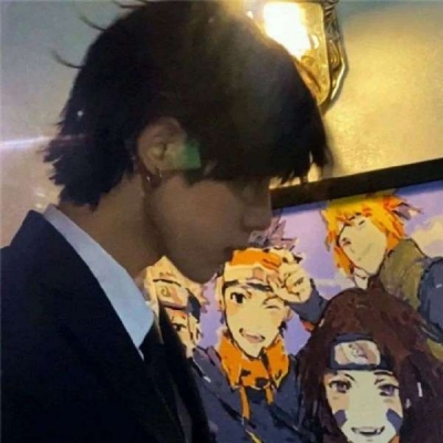 百变风格真实男生微信头像