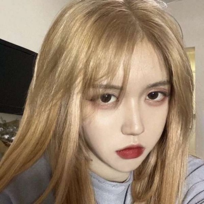 2025抖音最火女生头像