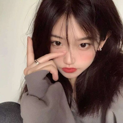 抖音2025年最火女生头像图片
