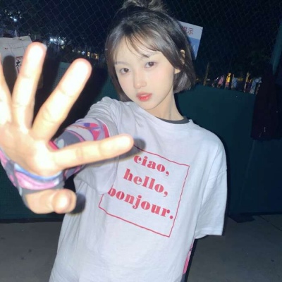 2025最火qq头像女生