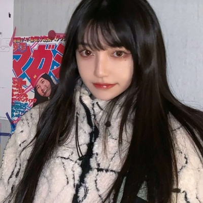 微信头像2025女生真人照片