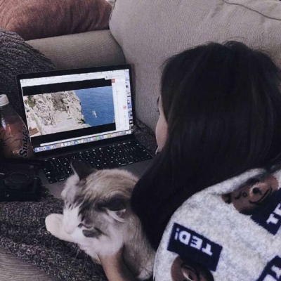 2025年最火真人头像女生高清图片