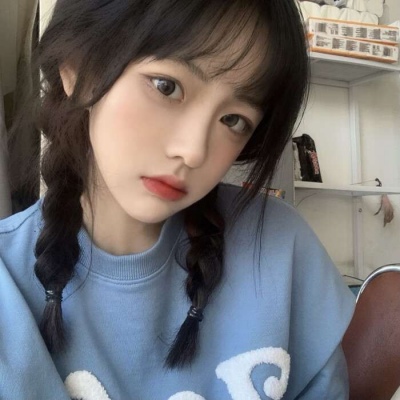 抖音2025年最火女生头像图片