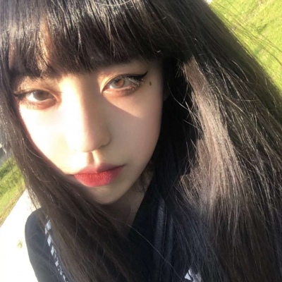 2025女生头像时尚潮流高清图片