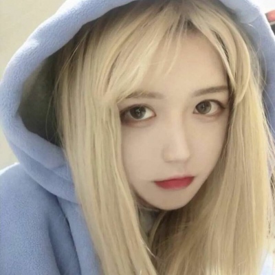 2025超火女生头像真人