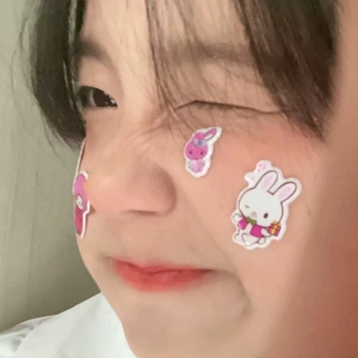 2025最火女生头像真人可爱高清图片