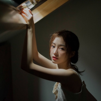 2025最火真人女生头像图片