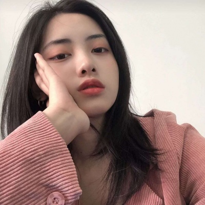 2025年最火QQ女生头像