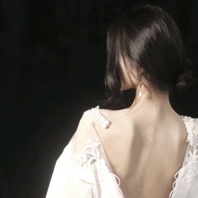 qq头像2025年女生