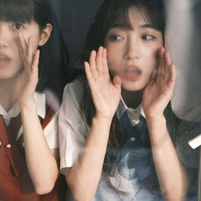 2025最潮微信闺蜜头像
