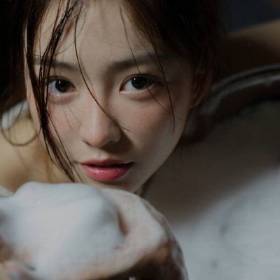 2025最火真人女生头像图片