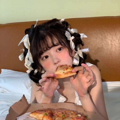 2025年女生最火露脸头像图片