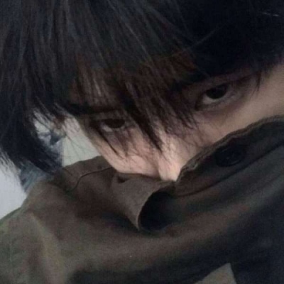 百变风格真实男生微信头像