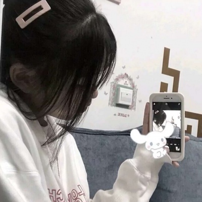 2025年女生头像可爱真人图片