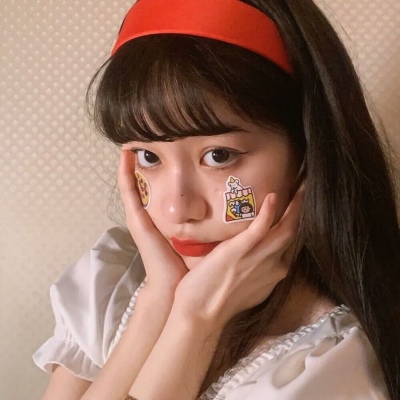 2025年女生微信头像热门