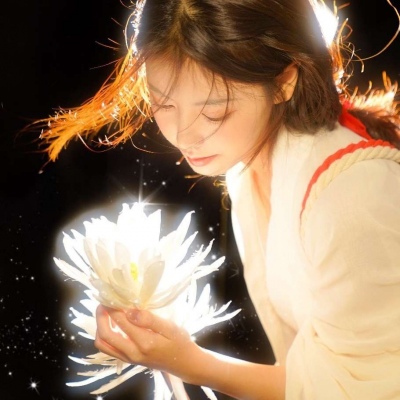 抖音超火神明女生头像图片