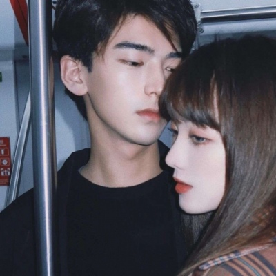 2025年最火情侣头像双人