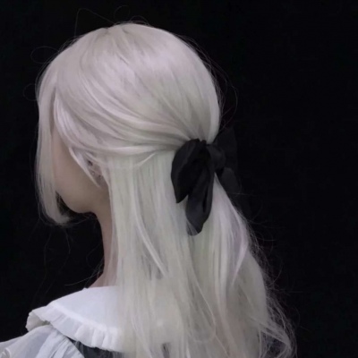 2025年女生真人微信头像