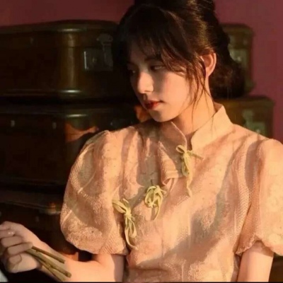 2025最火女生头像复古