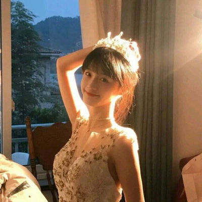 2025年最火真人头像女生高清图片