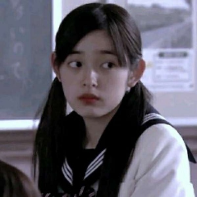 2025年个性真人女生微信头像