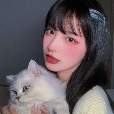 qq头像图片2025最新款女生