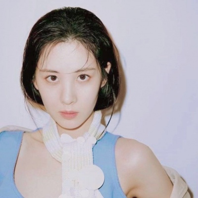 2025女生真人微信头像