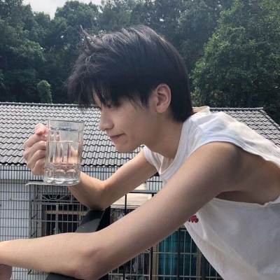 2025优质男头