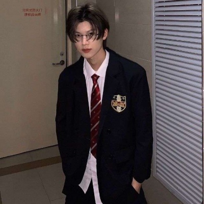 2025优质男头