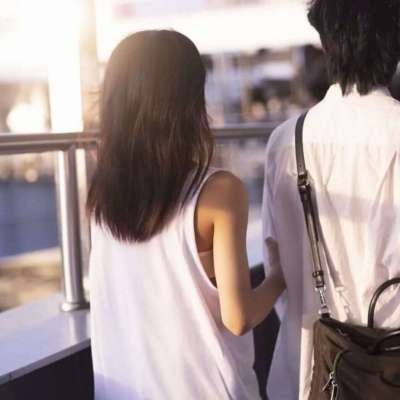 微信头像情侣2025背影