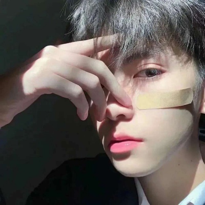 头像图片2025流行男生