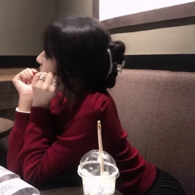 2025超酷女头