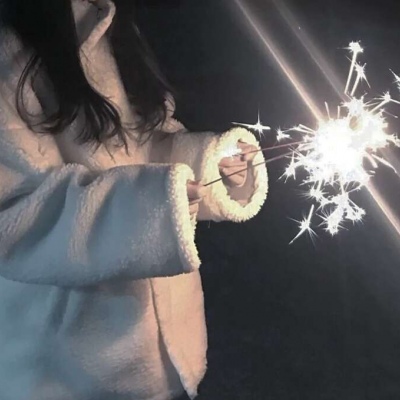 女生2025年最新背影头像