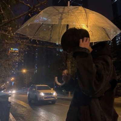 2025男生头像冷酷帅气高清图片