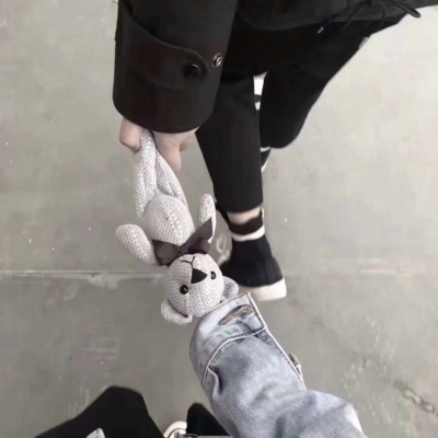 2025最近挺火的情头
