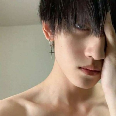 2025男生网图头像