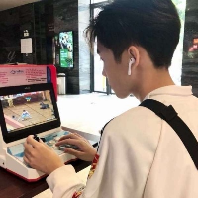 2025年新头像男生照片