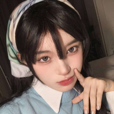 2025年图片大全好看头像女