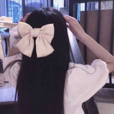 2025独一无二头像女背影图片