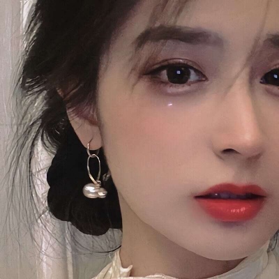 2025干净女头