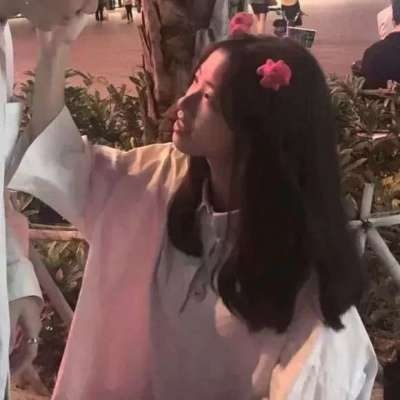 微信专属高清一左一右真人情侣头像