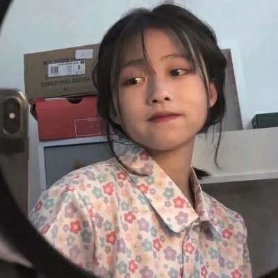 2025新款女生真人微信头像